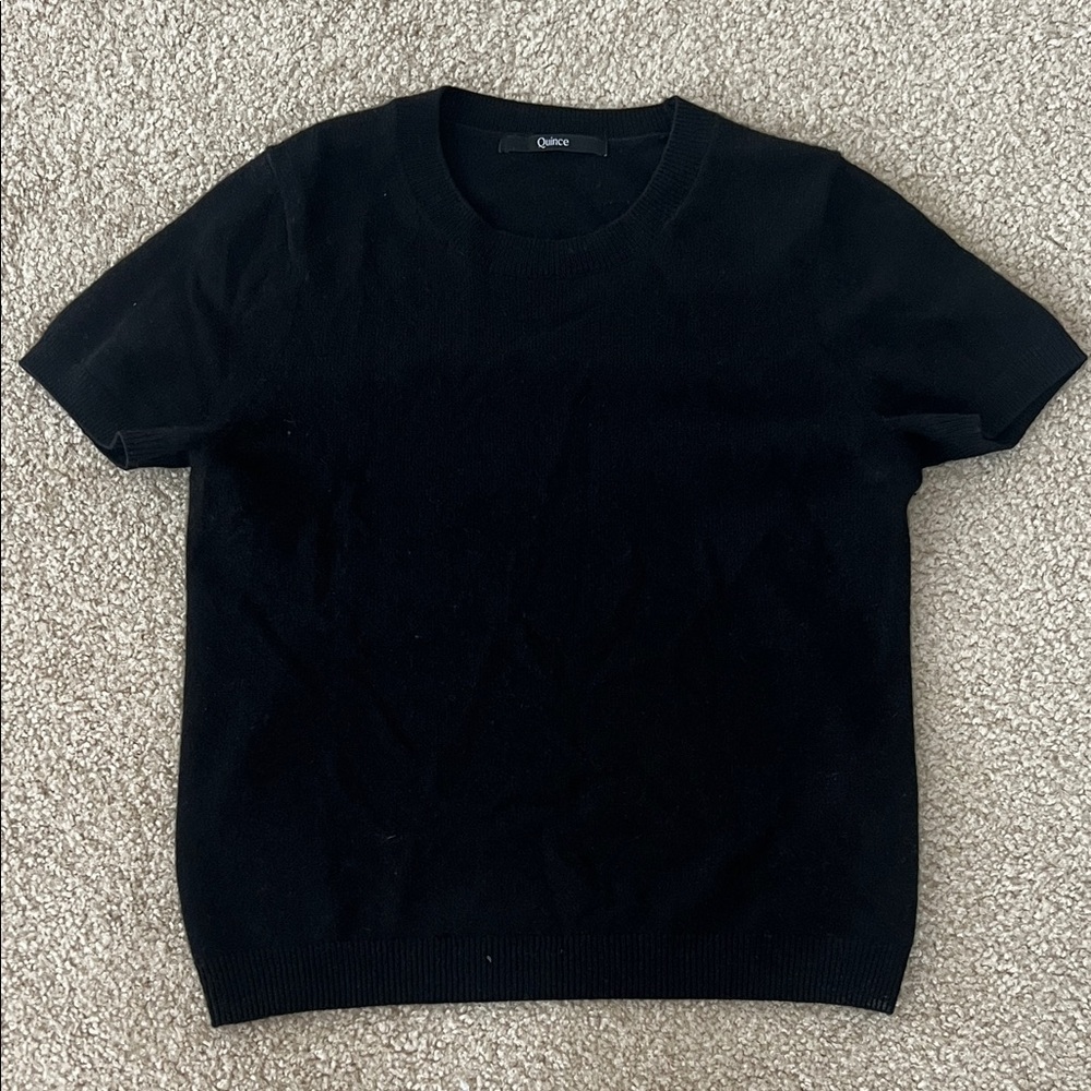 Quince Black Crewneck Short-Sleeve cashmere Sweater
